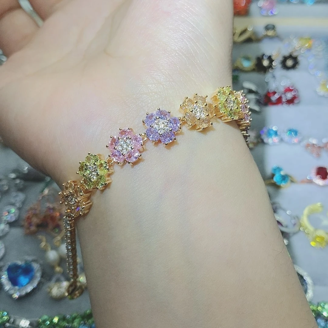 【闪购商品】银S925镶嵌耳饰托帕石