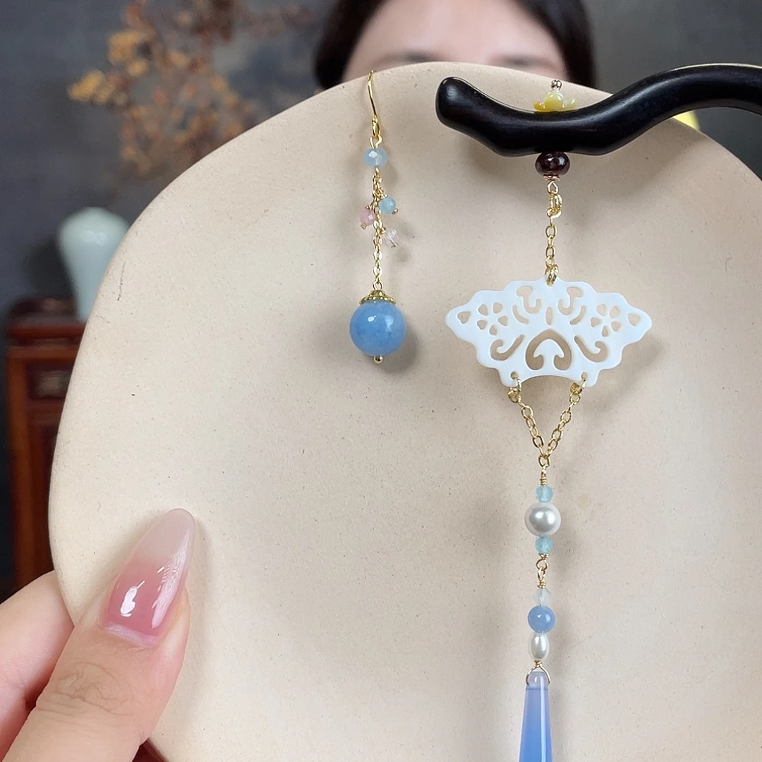 玛瑙/玉髓耳钉合金蓝色