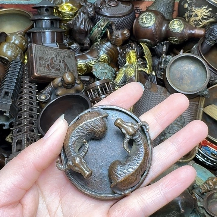 铜器文玩摆件收藏