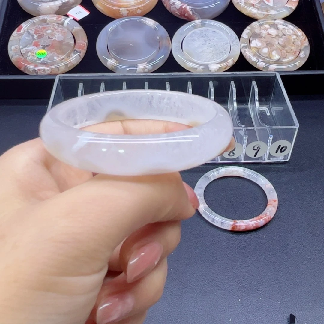 玛瑙/玉髓手镯未镶嵌꧁****꧂52