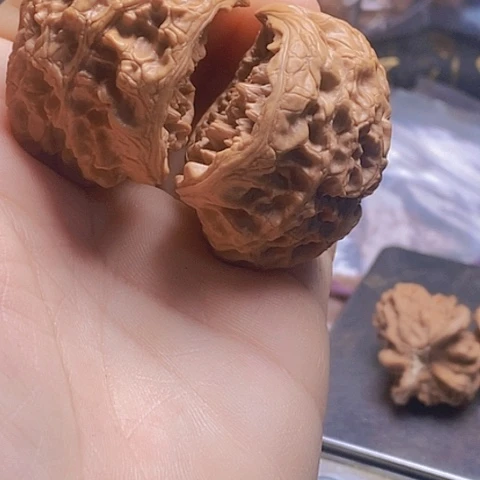 桃核把件生****5官帽蛇头