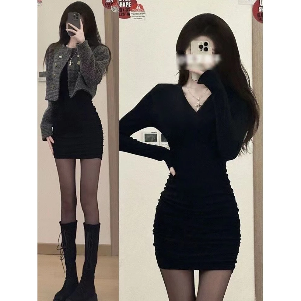 法式修身针织黑色内搭连衣裙女夏季新款后妈包臀裙子紧身辣妹短裙
