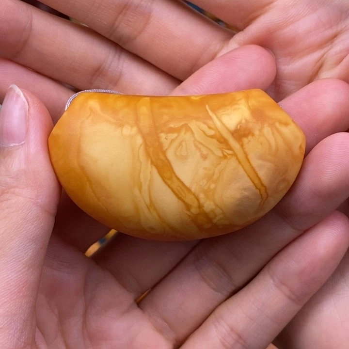 未镶嵌琥珀裸石蜜蜡M