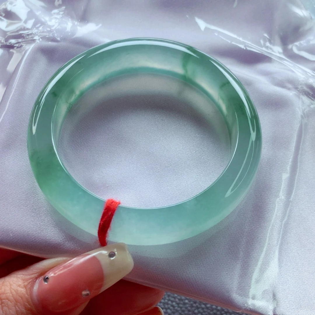 翡翠未镶嵌手镯54.2炸光起杠性宝石绿绿花 敏