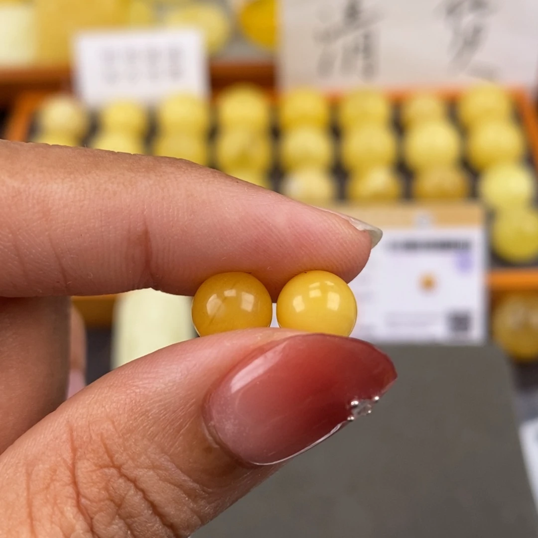 琥珀未镶嵌珠宝奇石8.4