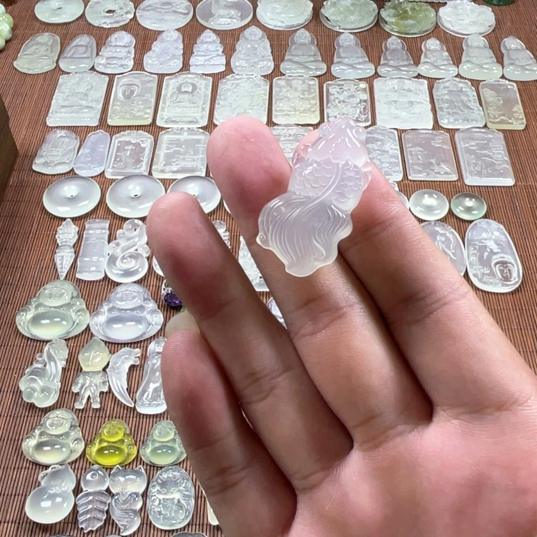 岫玉未镶嵌多样性随机发一