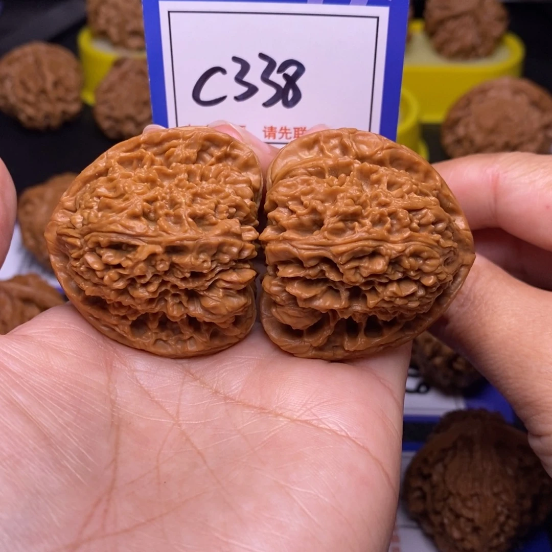 文玩核桃把件43三角疆c338