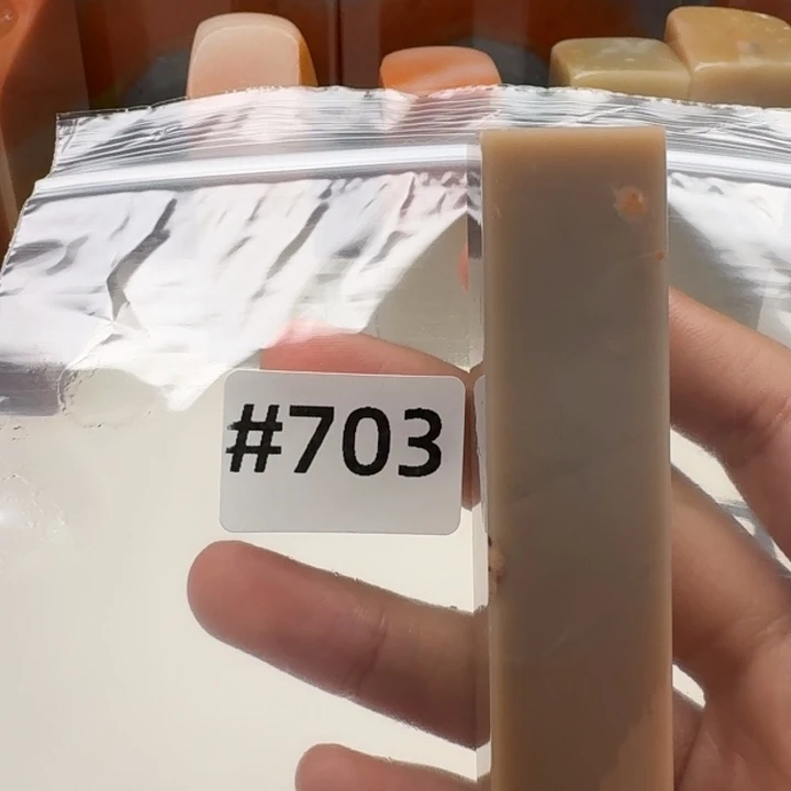 老挝石三****.老挝 老挝 老挝