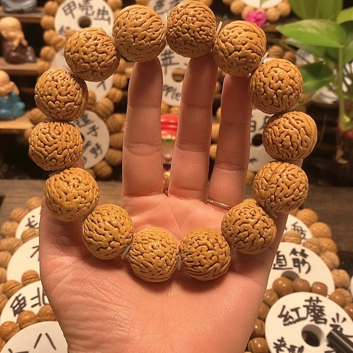 【闪购商品】忙***叔桃核白月光核桃手串