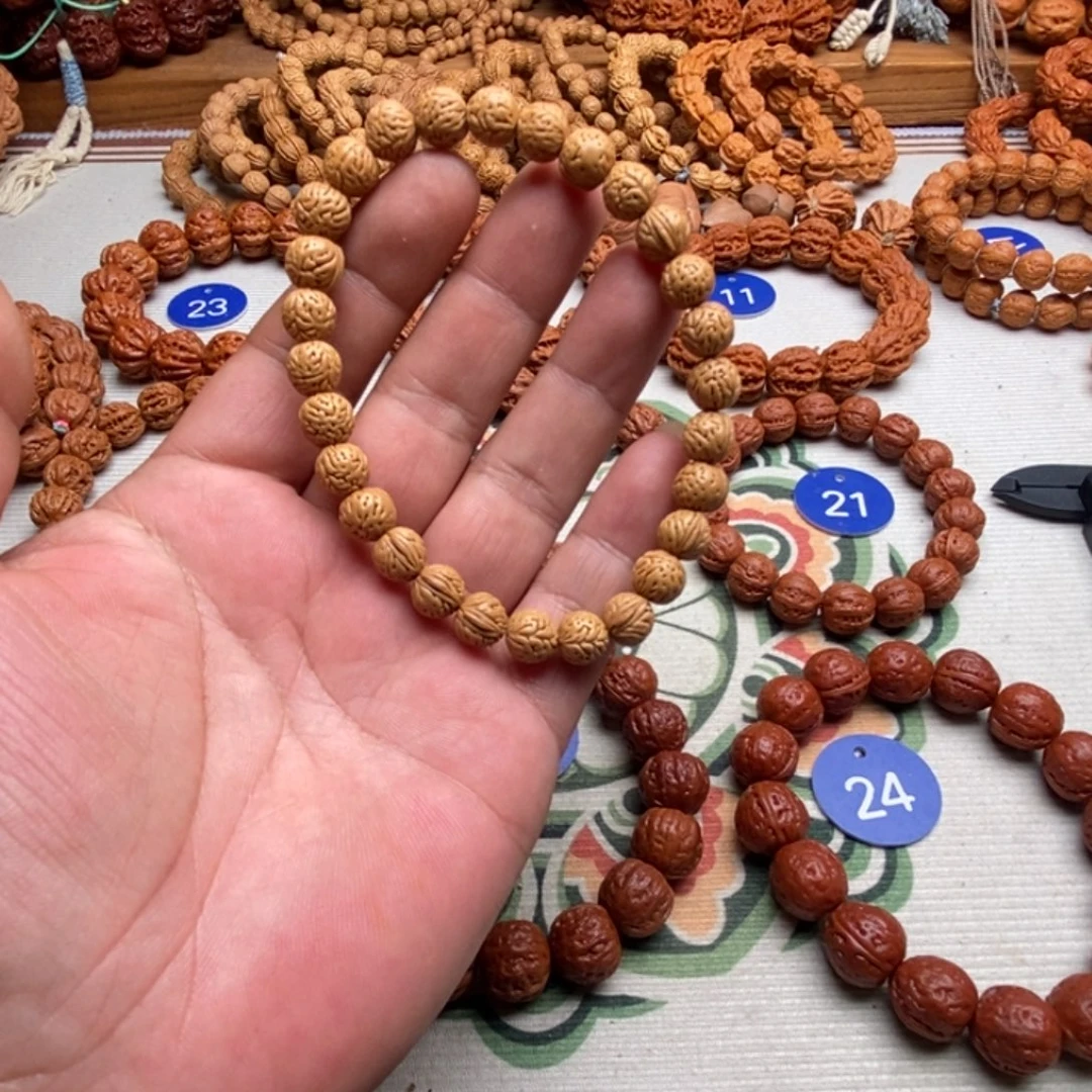 手串桃核0.8尺寸桃核