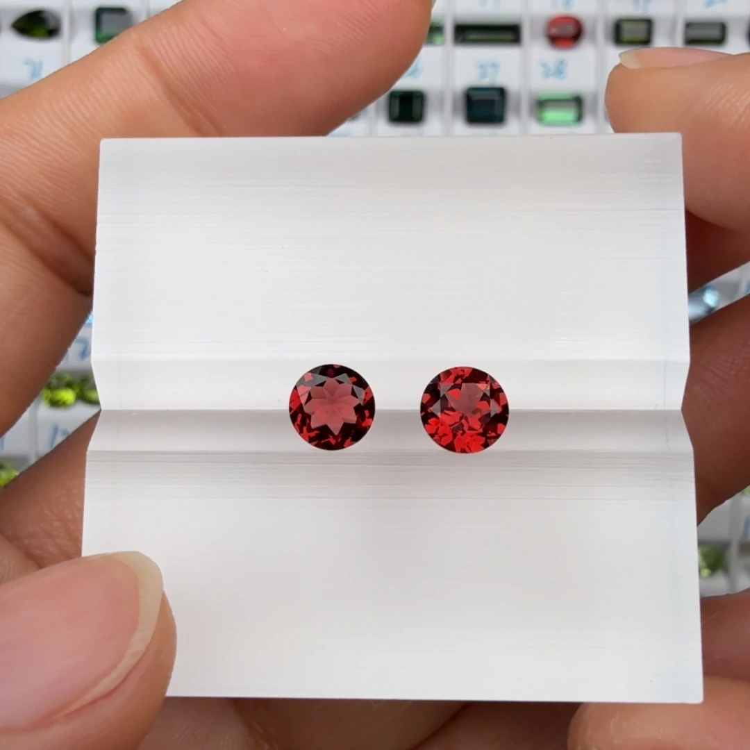 未镶嵌石榴石珠宝半成品天然镁铝圆6mm一对