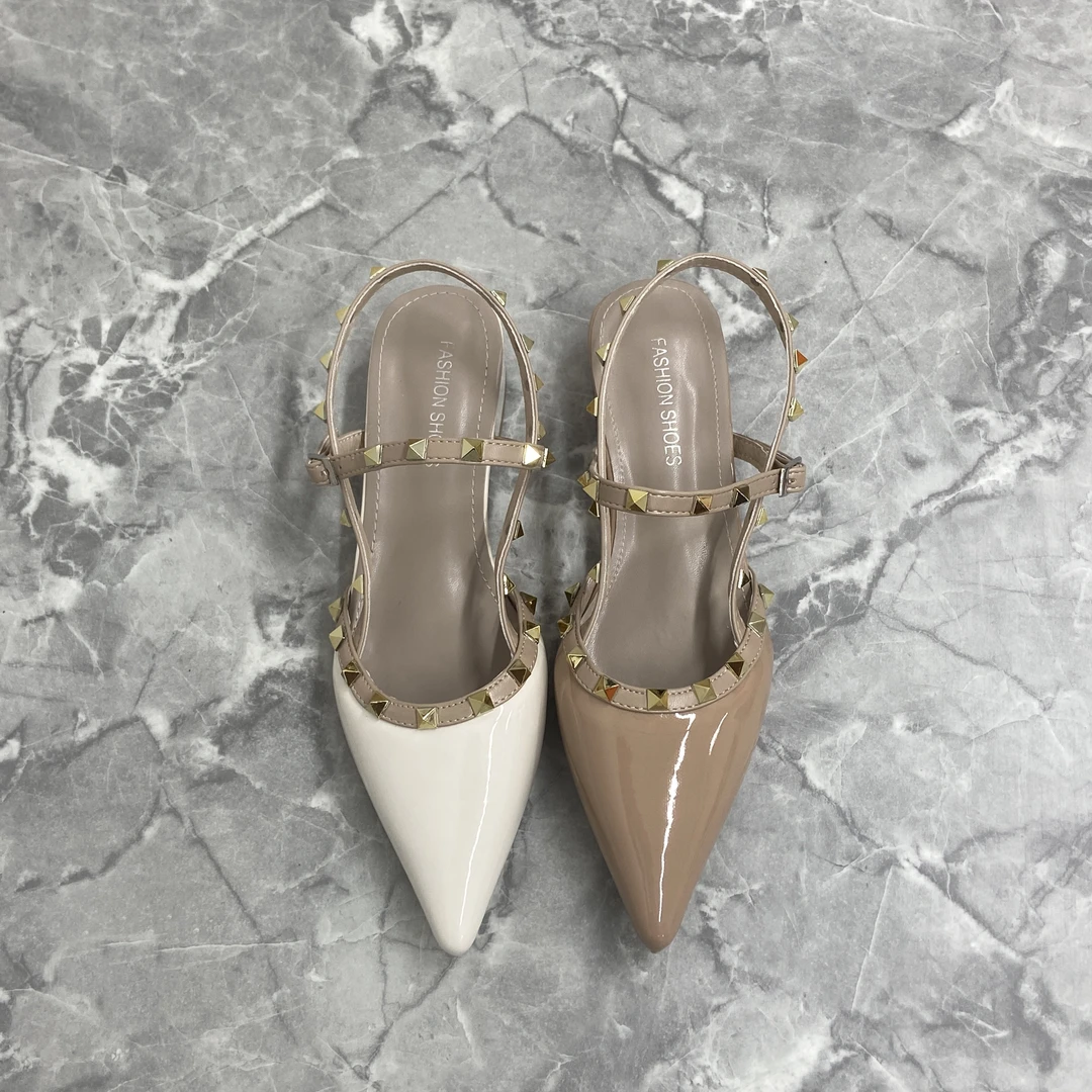 2531 法式柳钉坡跟包头凉鞋尖头气质夏季新款后绊带低跟通勤女鞋