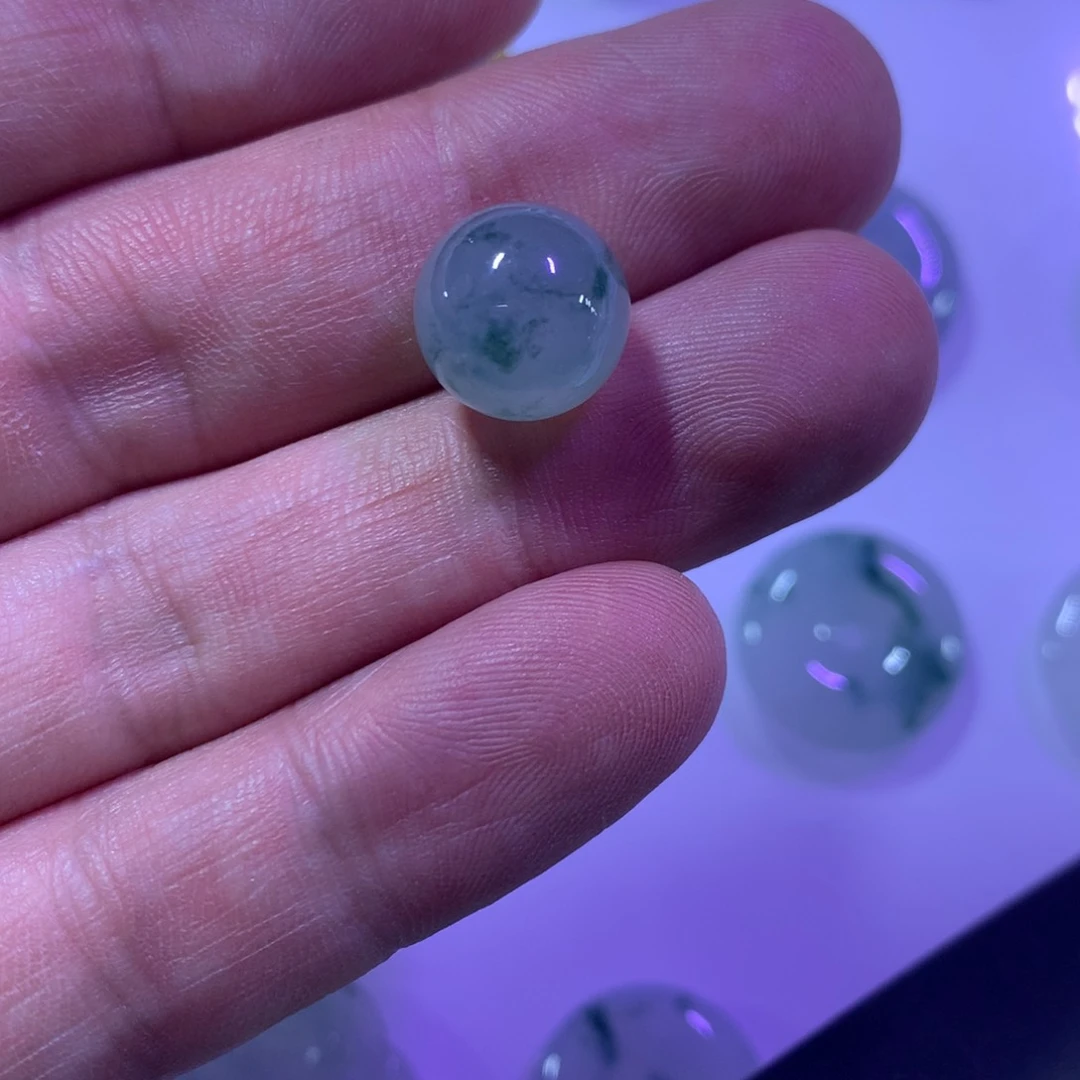 【闪购商品】翡翠颈饰未镶嵌天然翡翠A货