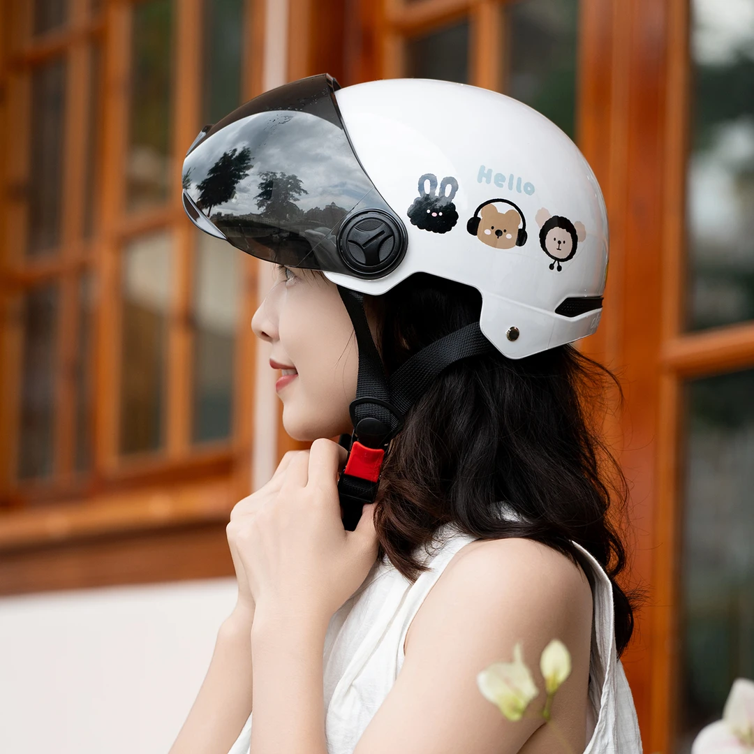 3C认证电动车头盔电瓶车卡通可爱男女安全国标摩托车情侣安全帽