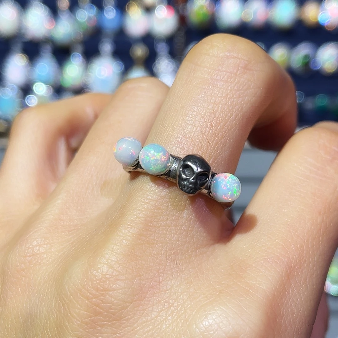 冬***️欧泊银S925镶嵌戒指