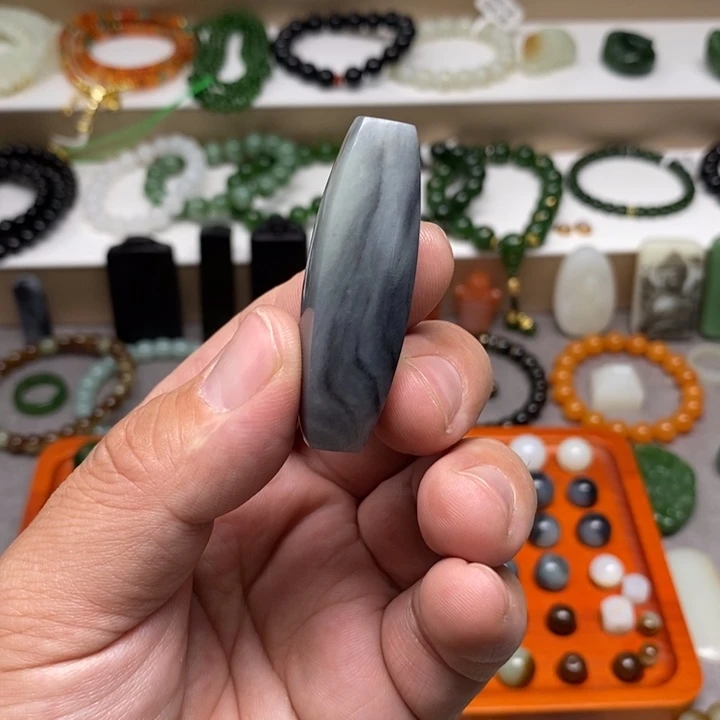 石英质玉未镶嵌手链