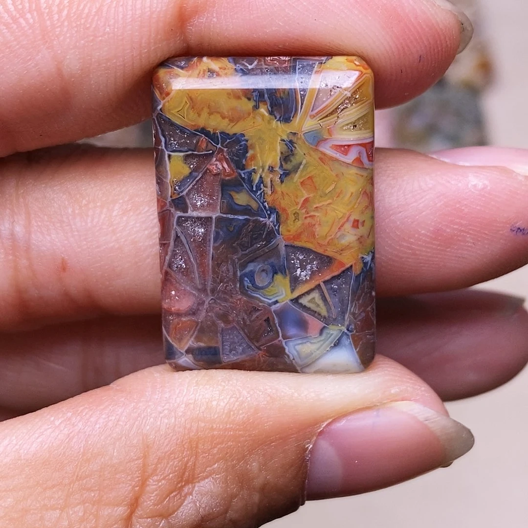 终***悔硅化玉合金珊瑚玉