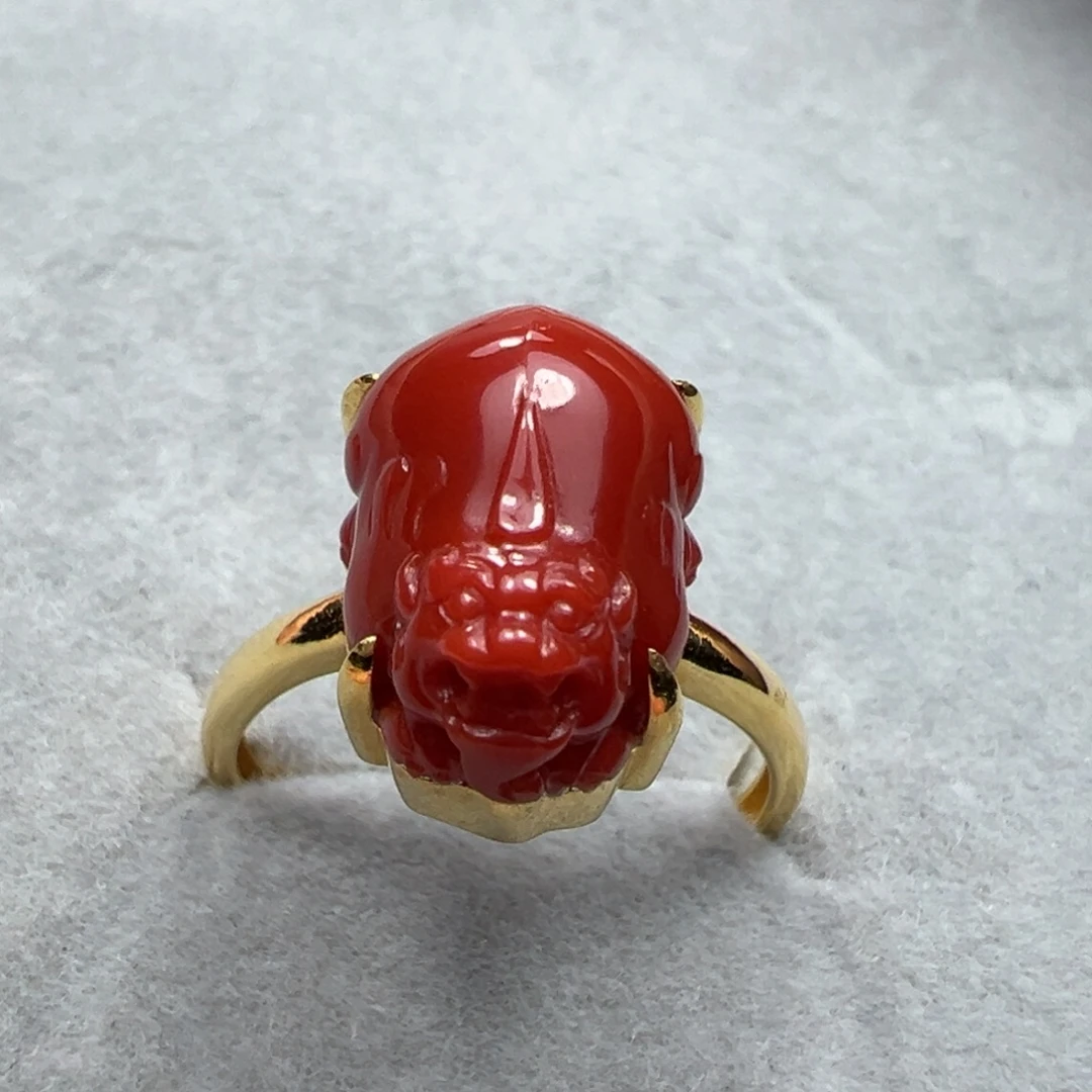 南红玛瑙18K金镶嵌戒指