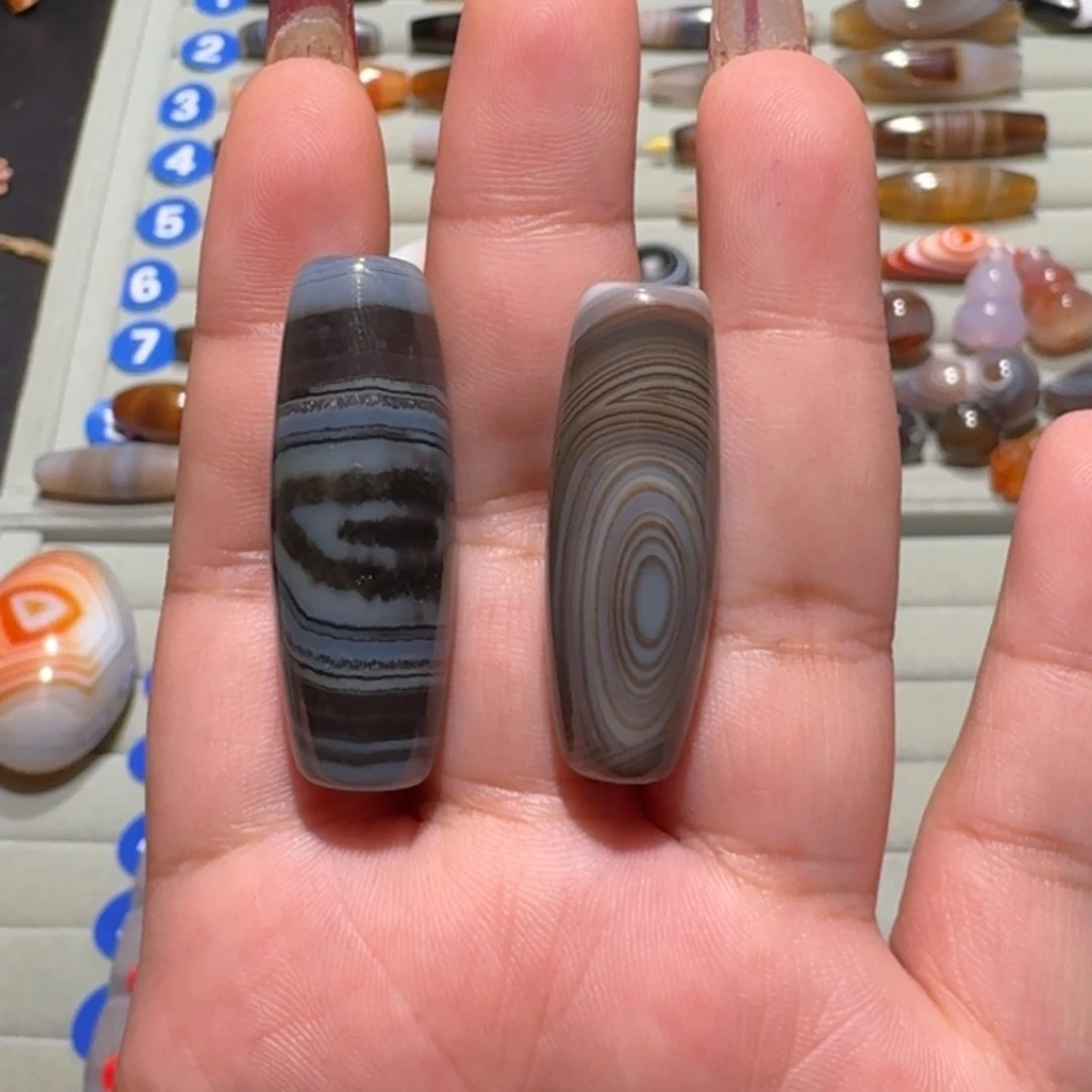 悉***多玛瑙/玉髓未镶嵌珠宝半成品