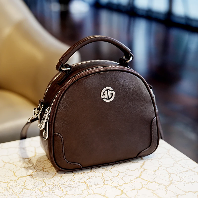 戈兰黛2025新款品牌牛皮女包纯色小圆包时尚简约洋气单肩斜挎包