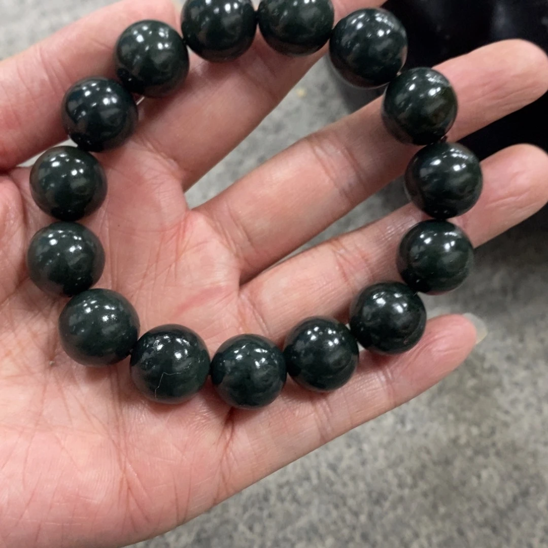 牛***和田玉（糖玉）未镶嵌手链