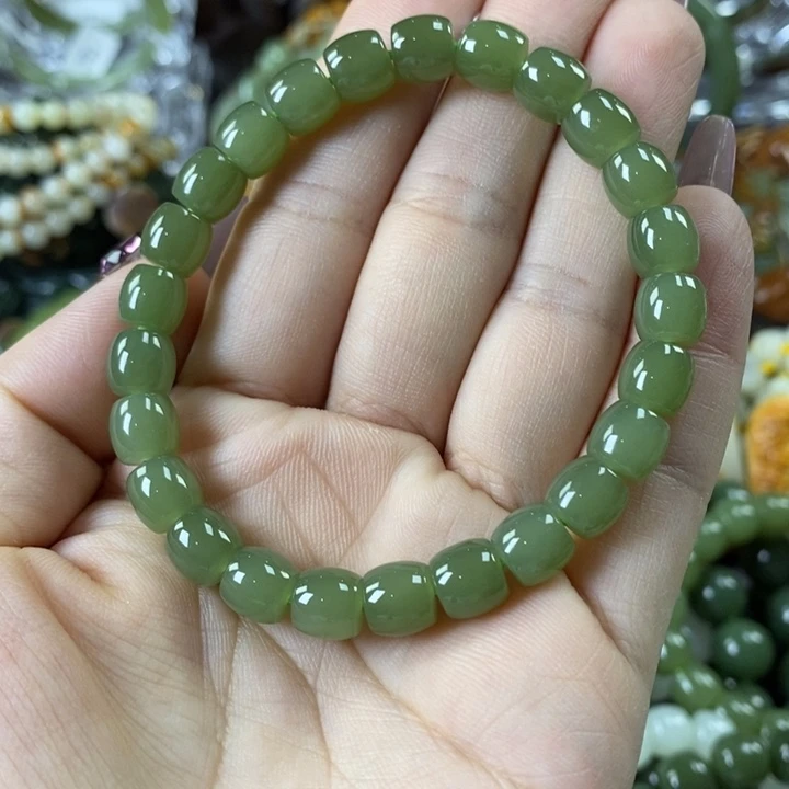 透闪石质玉手串未镶嵌三*