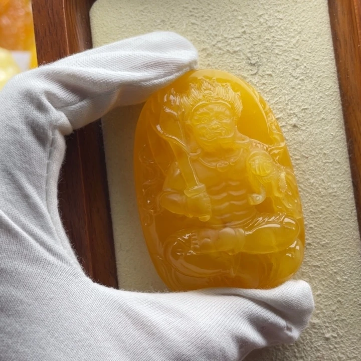 琥珀未镶嵌颈饰天然琥珀蜜蜡