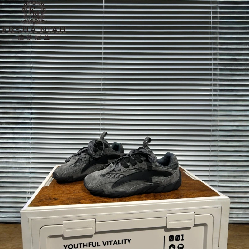 法莎尼亚秋季新款男士时尚韩版百搭休闲鞋厚底韩版男士拼色阿甘鞋