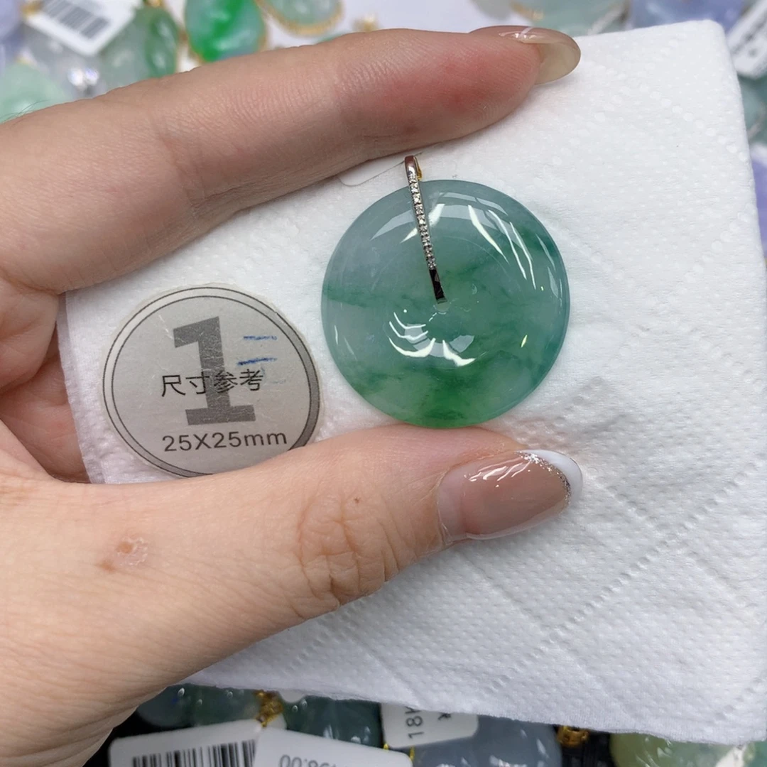 颈饰18K金镶嵌翡翠134689999888