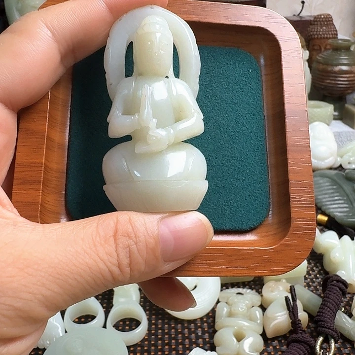 陶***哥瓷片新号开播瓷盘一件