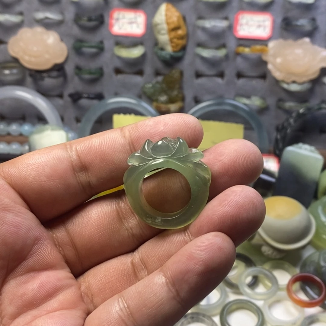 蛇纹石玉未镶嵌戒指随*