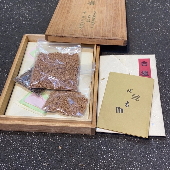 买***买瓷片陶瓷艺术品制作工艺