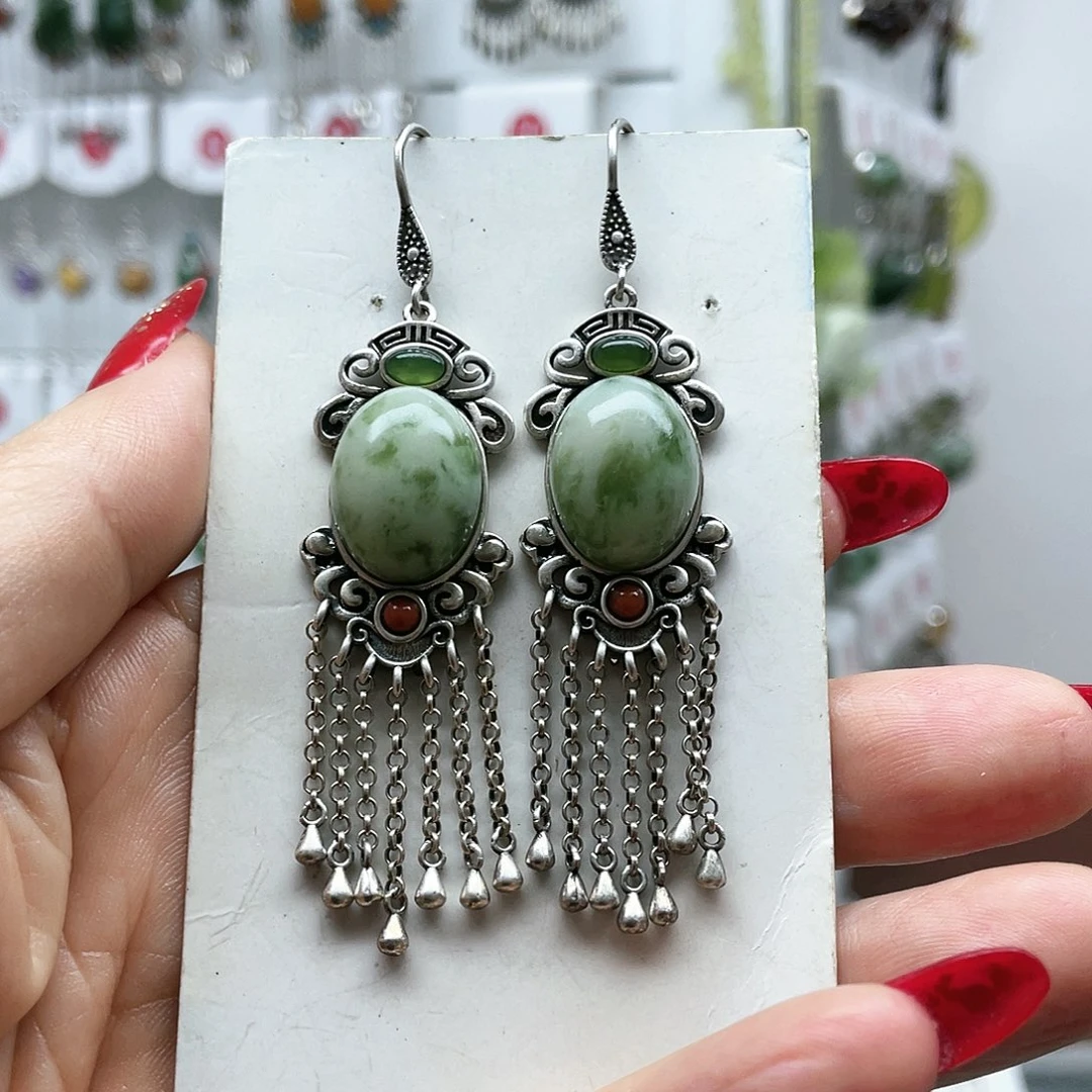 蛇纹石玉耳饰未镶嵌蝴***儿