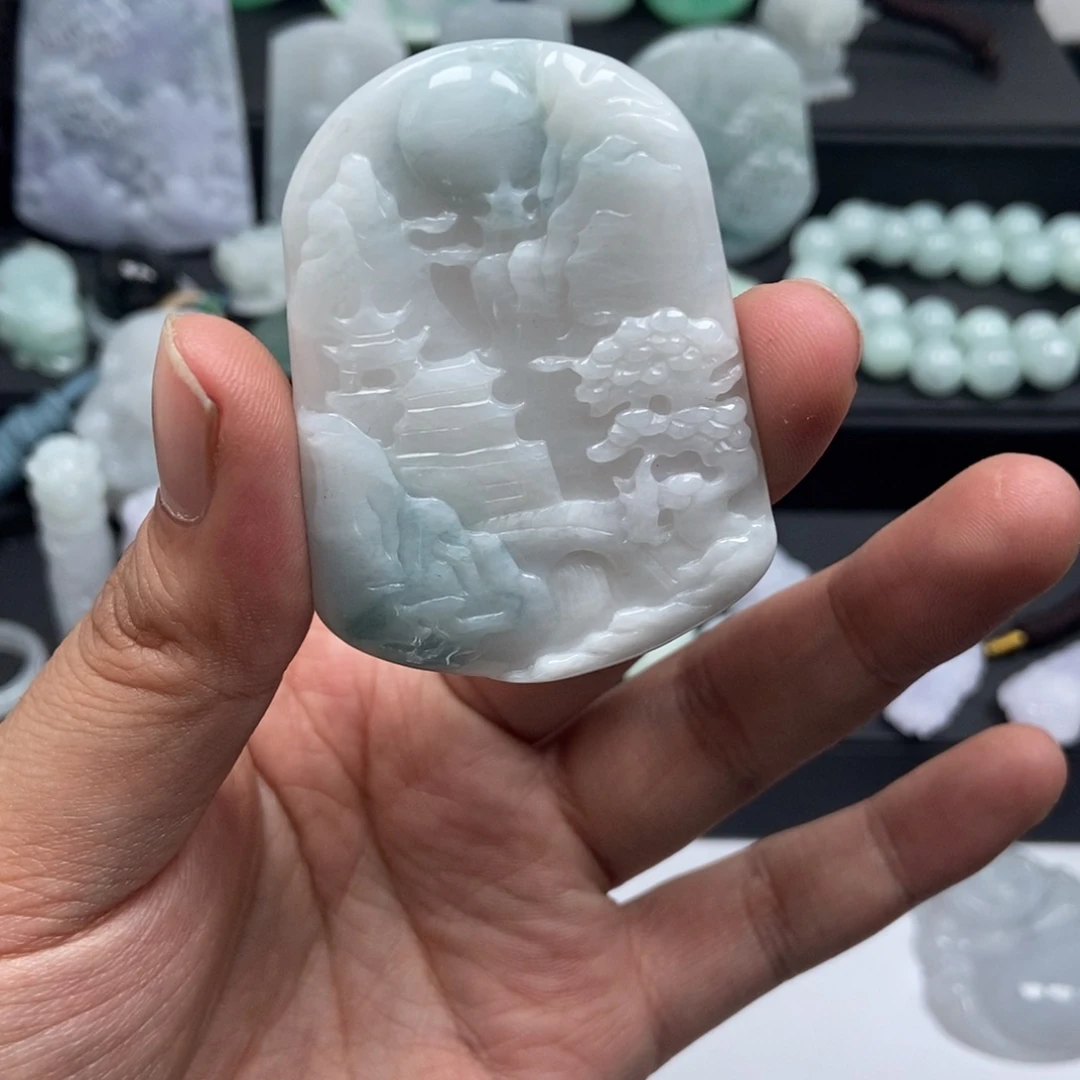 翡翠未镶嵌颈饰翡翠