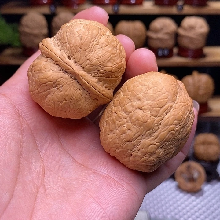 文玩核桃吊坠金蟒萌萌包37