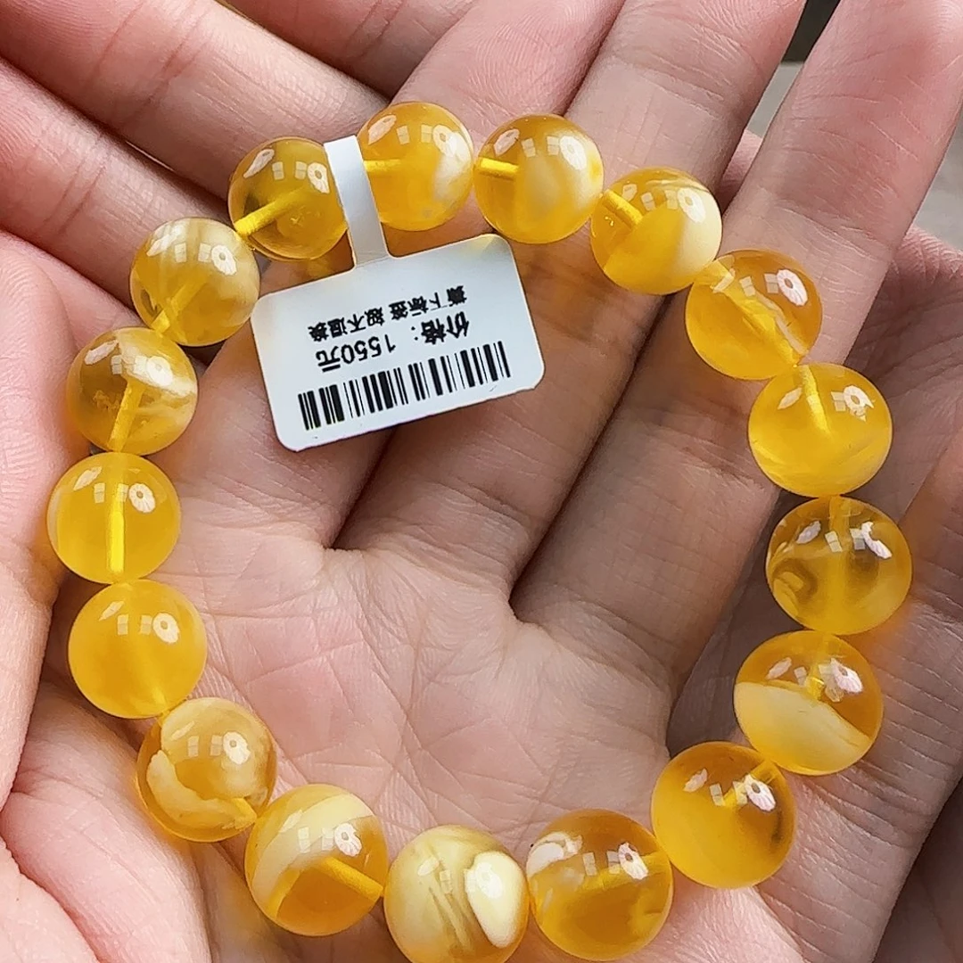 王***：未镶嵌琥珀珠宝奇石