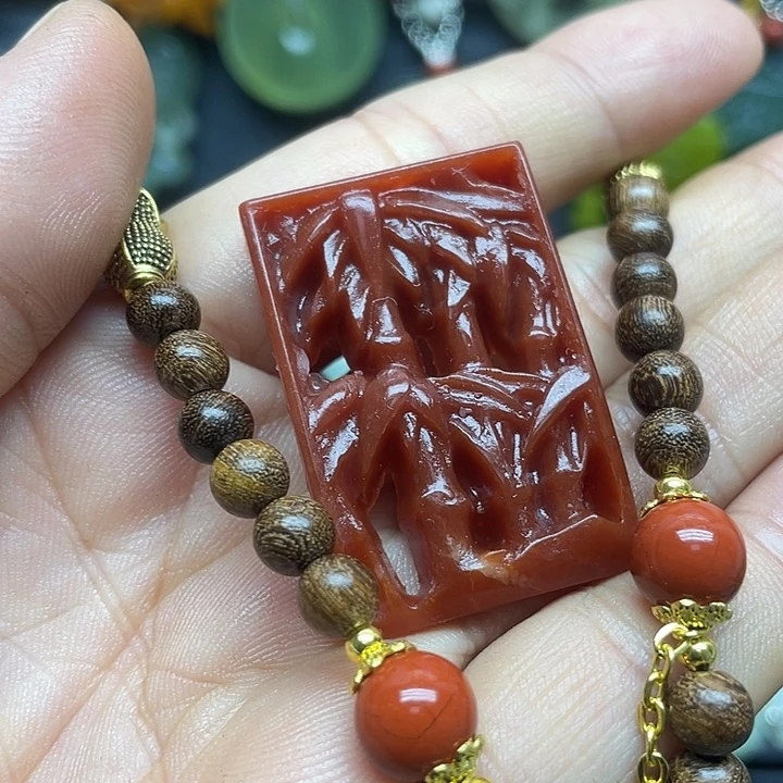 未镶嵌蛇纹石玉颈饰