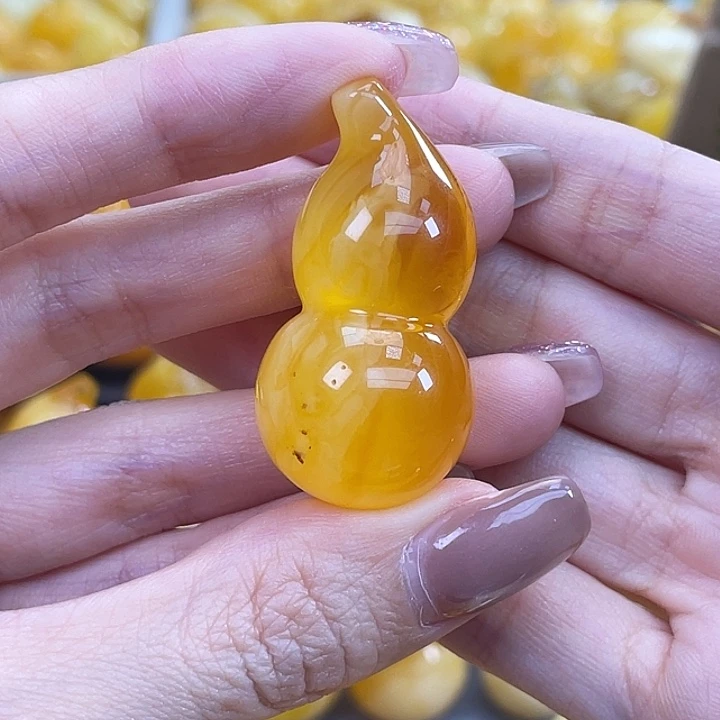 琥珀未镶嵌珠宝奇石琥珀蜜蜡J9克 微瑕