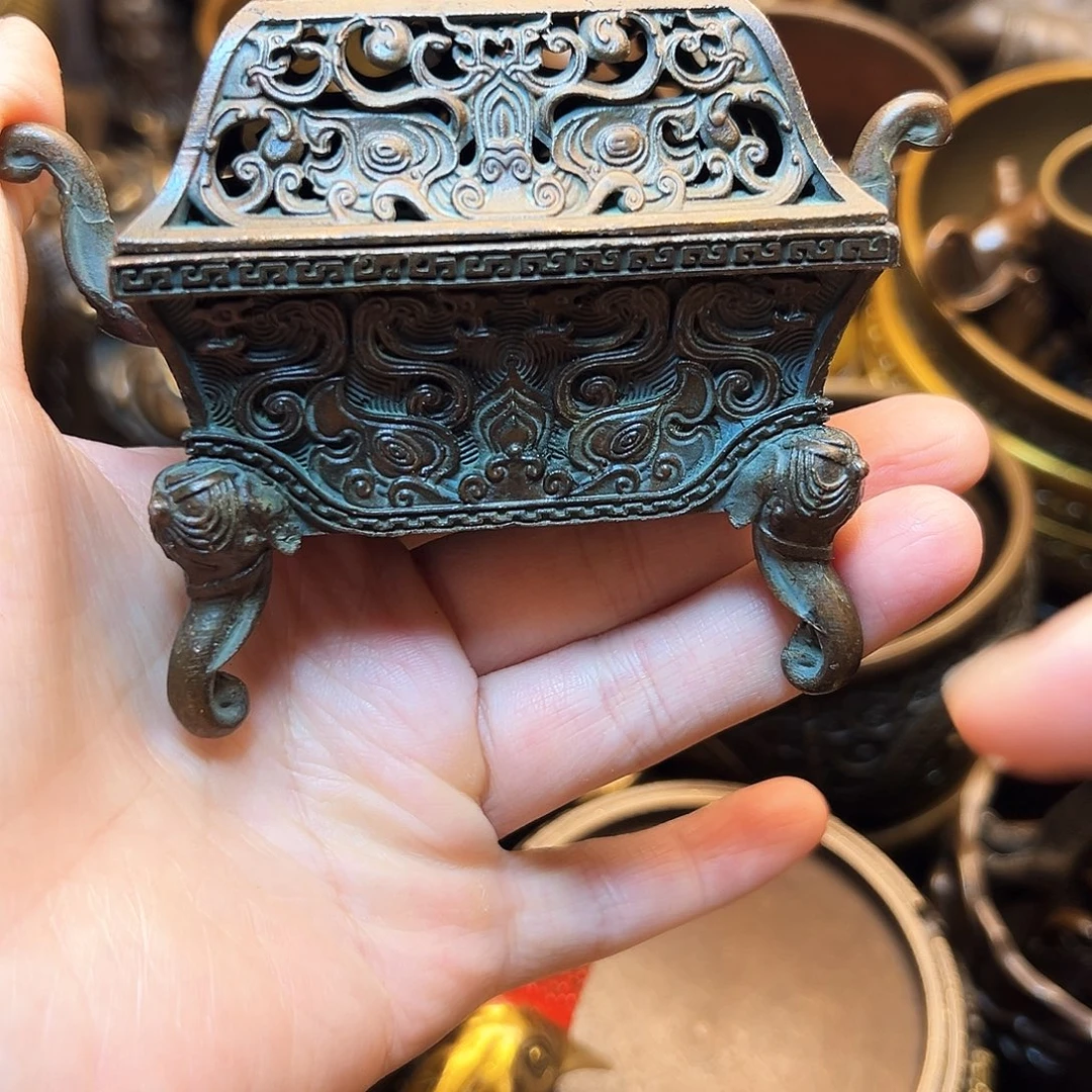 精美铜器工艺品等