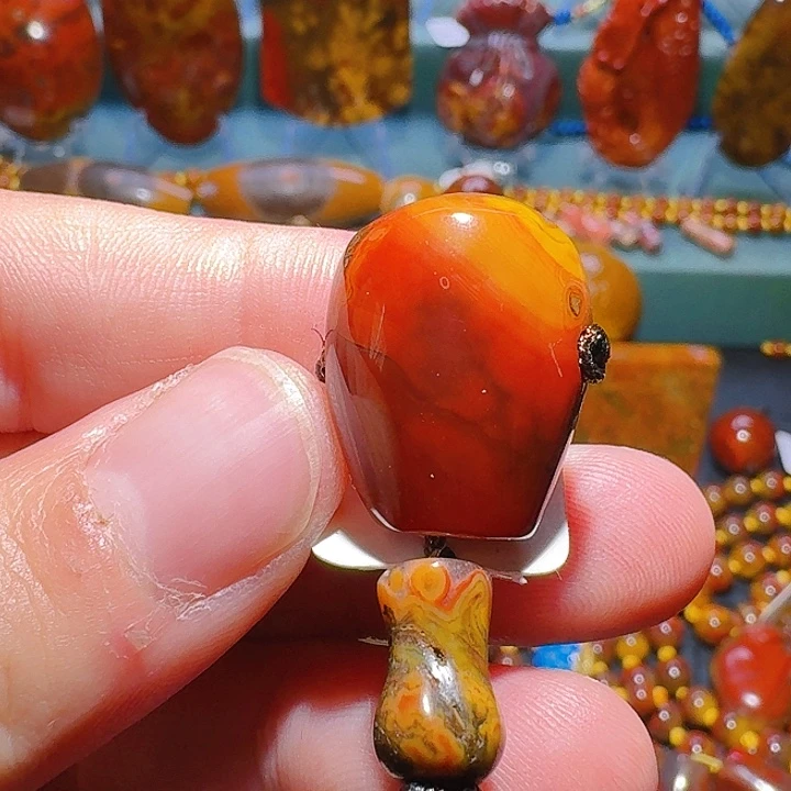 玛瑙/玉髓未镶嵌珠宝半成品