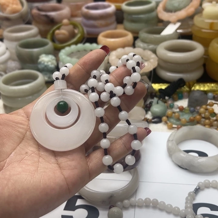 石英岩玉合金手镯