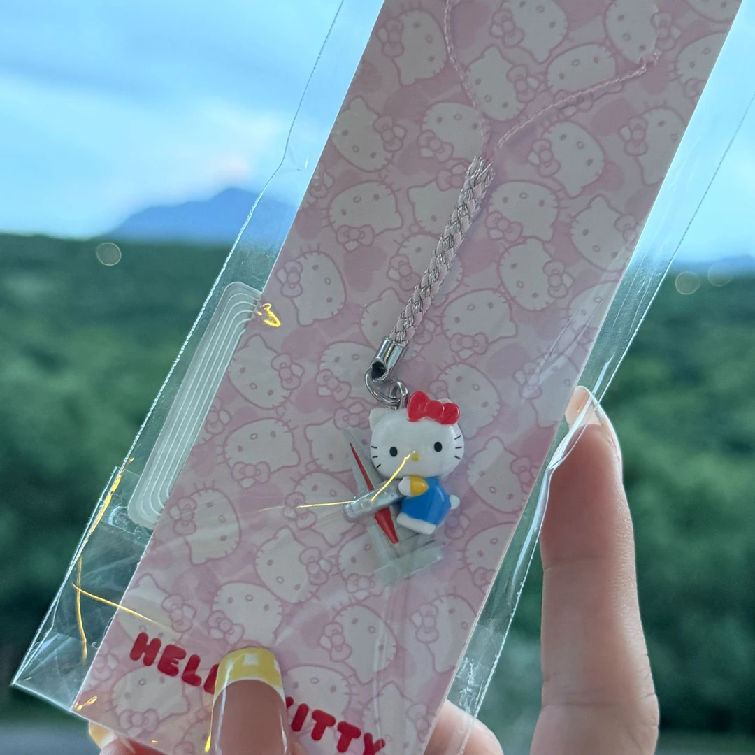 【济州岛限定】抱浮漂 Hello Kitty 迷你Kitty手机钥匙链