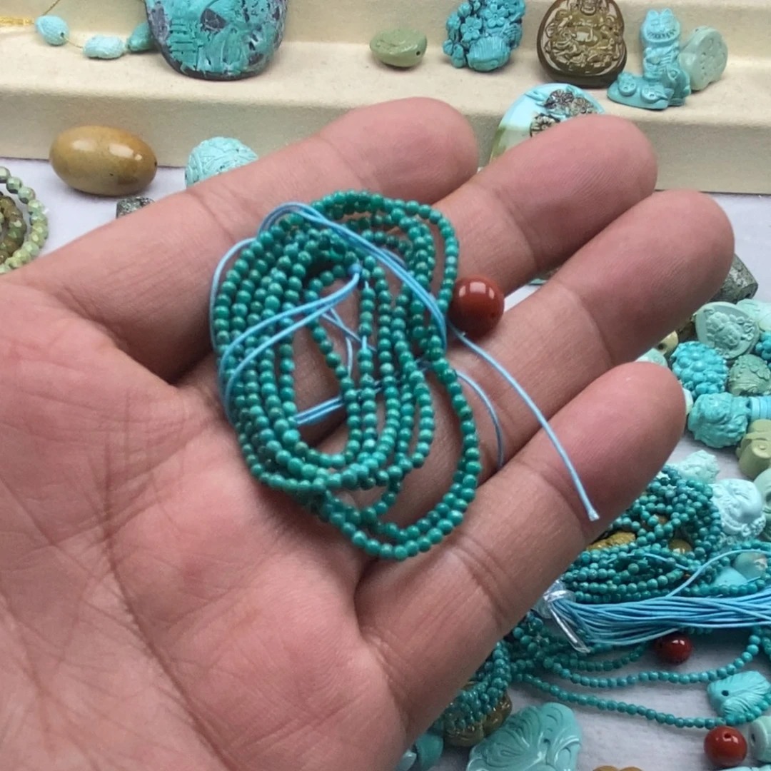 陈***姐南红玛瑙未镶嵌珠宝奇石