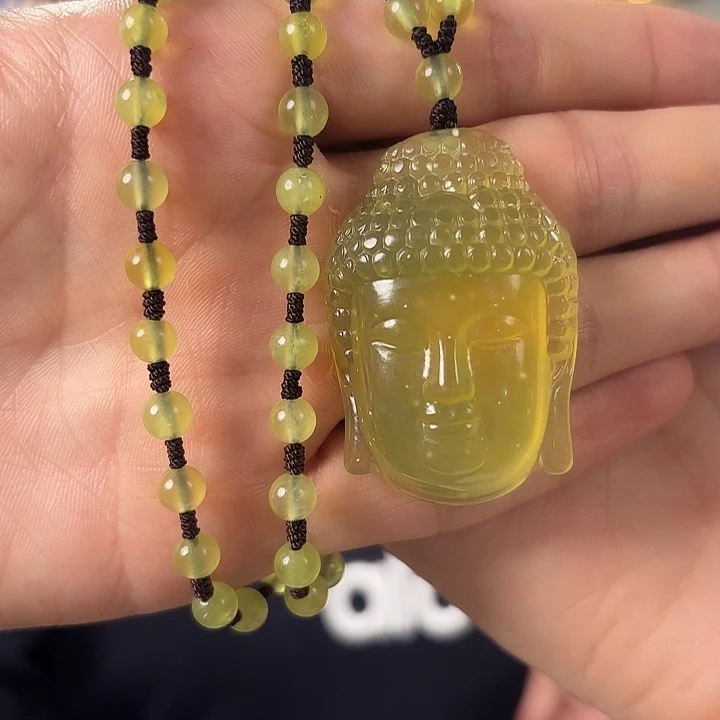 等***蛇纹石玉未镶嵌颈饰
