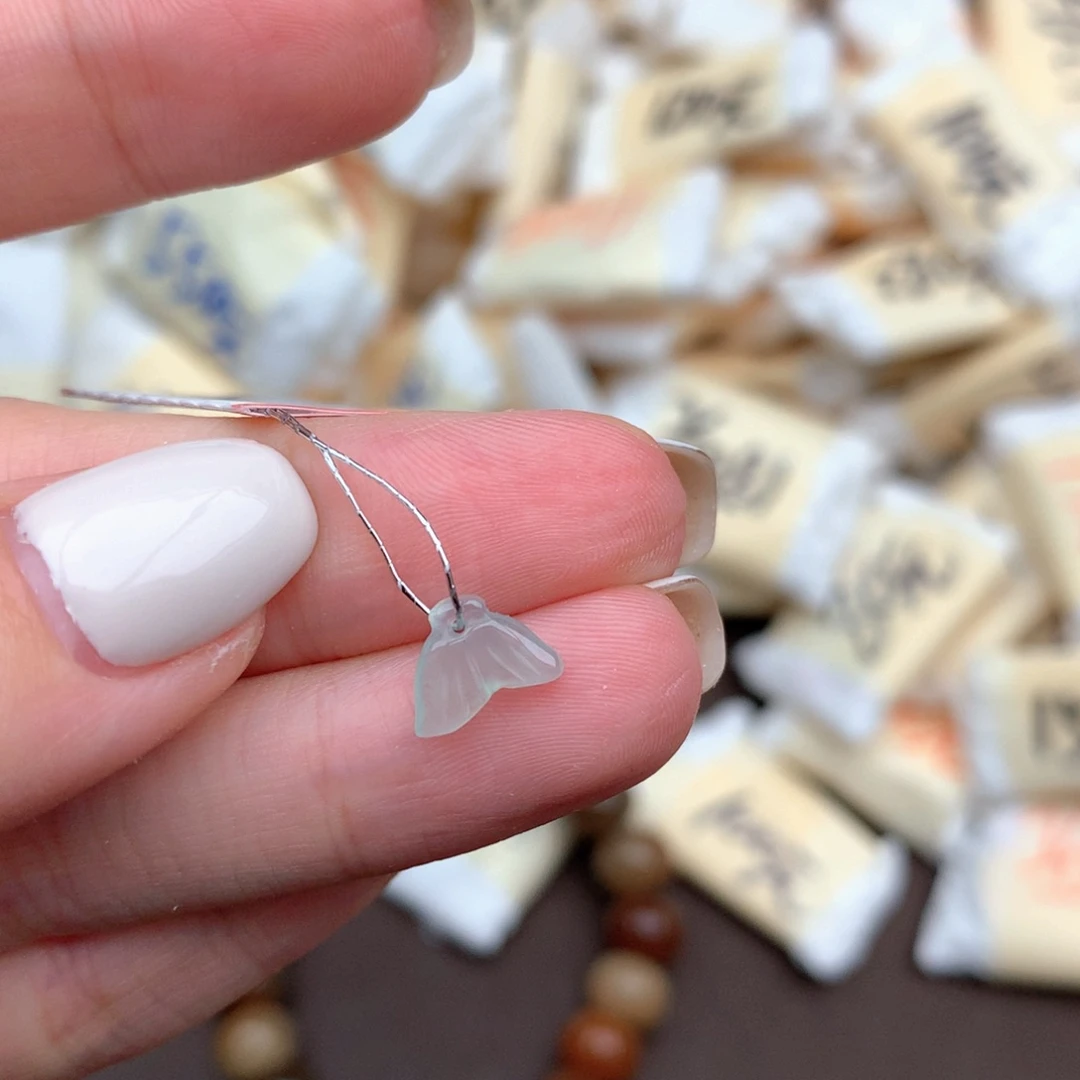 翡翠挂件未镶嵌一