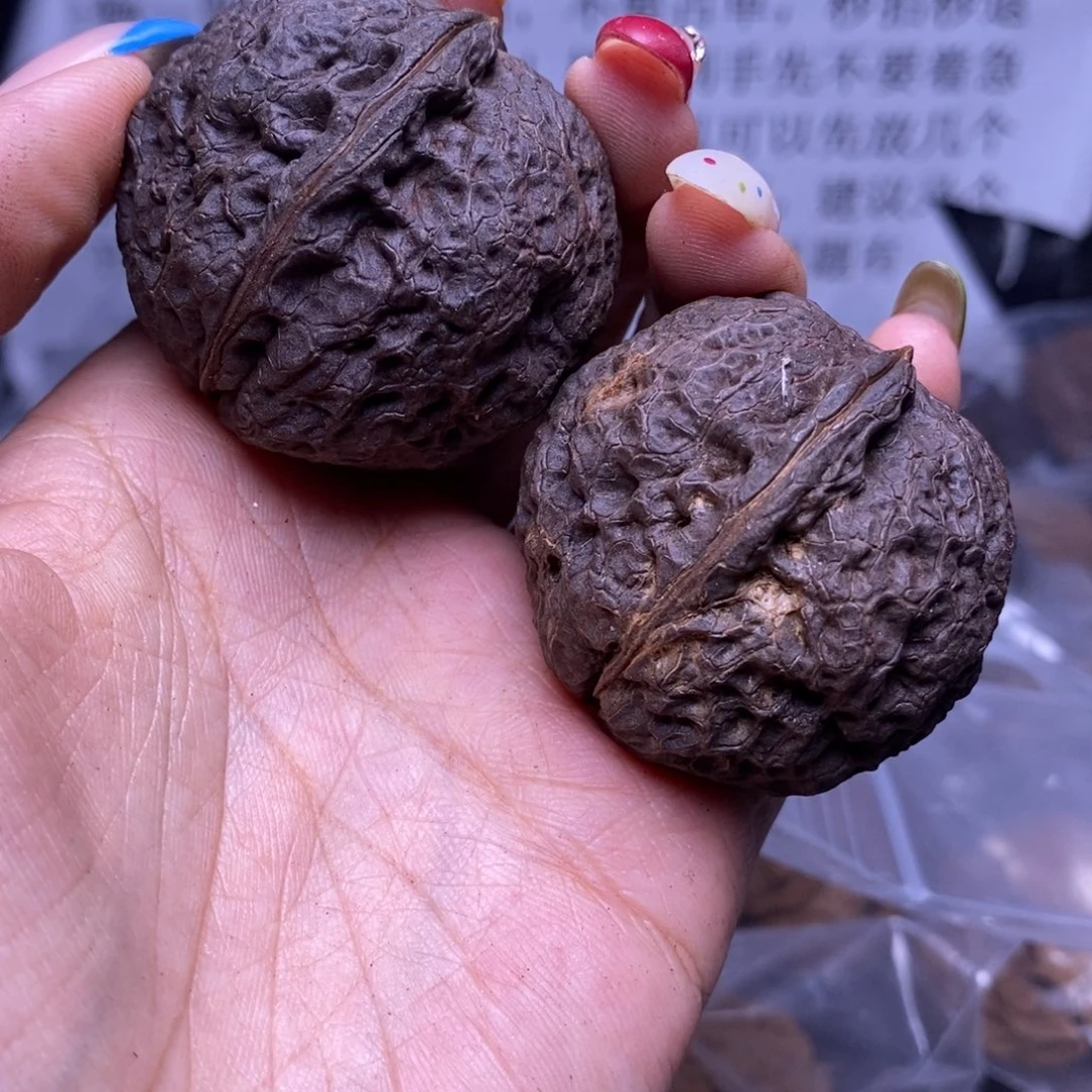 文玩核桃把件云南野生铁核桃93号42mm