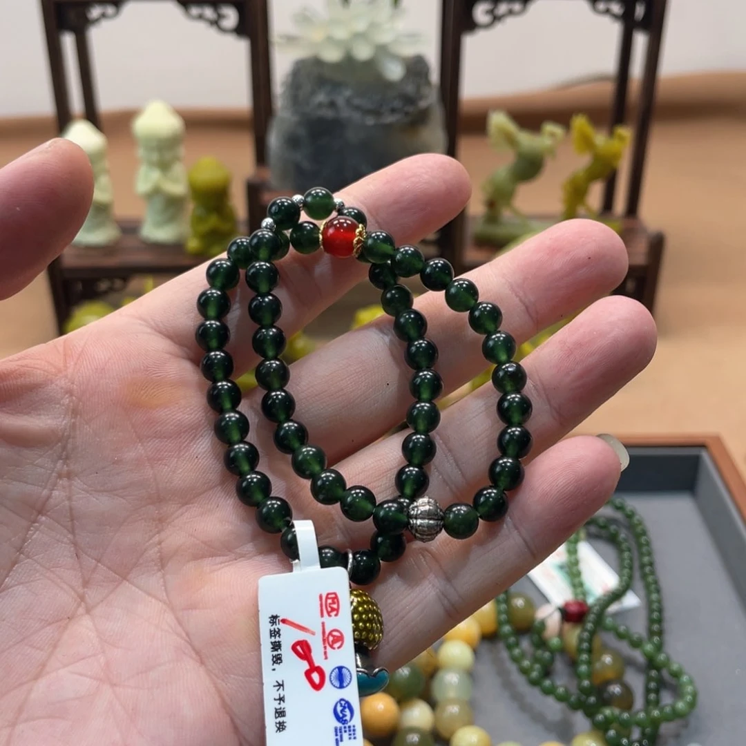 未镶嵌蛇纹石玉手链