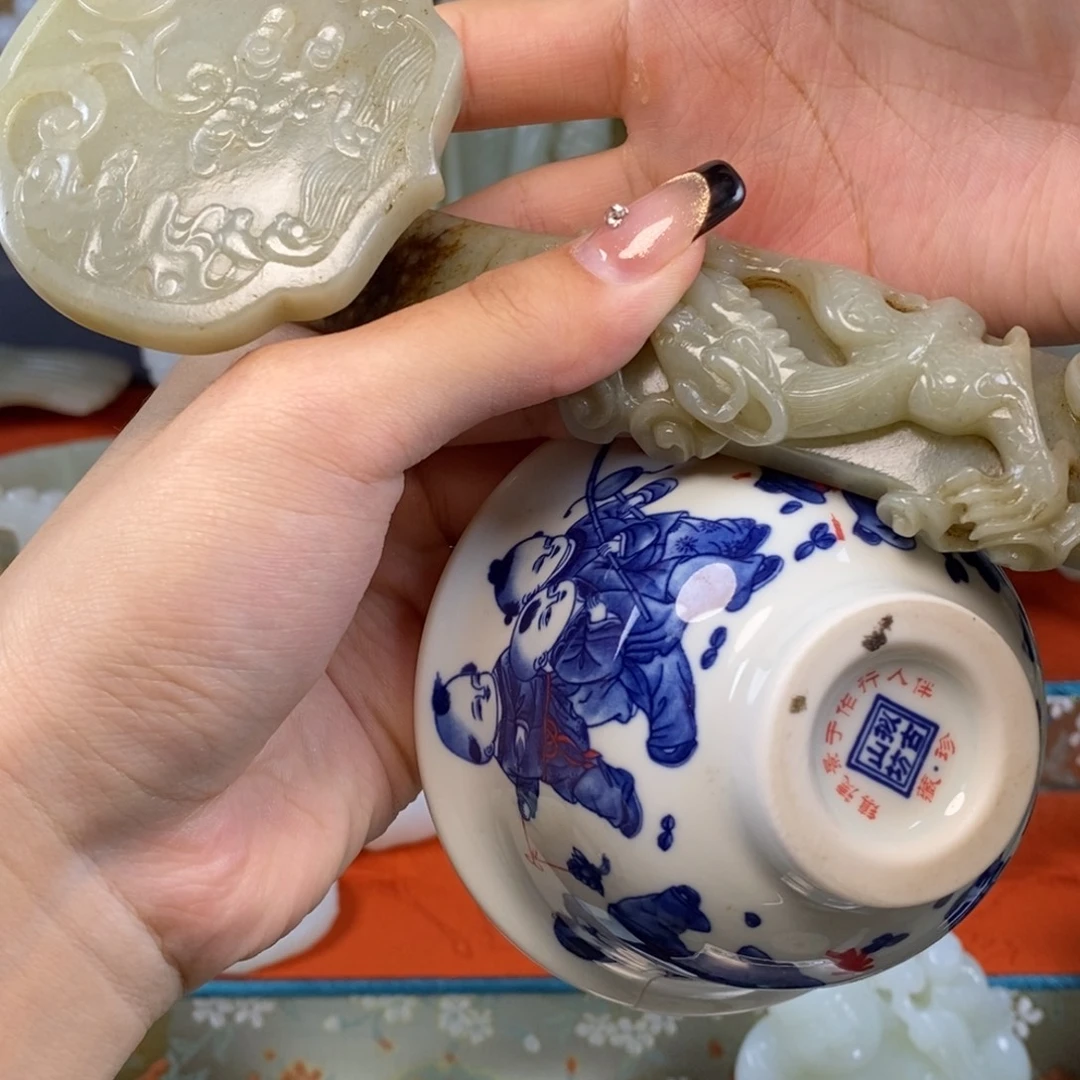 不***点摆件青花瓷如意摆件一个
