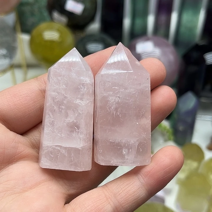 水晶珠宝半成品未镶嵌70克粉水晶柱