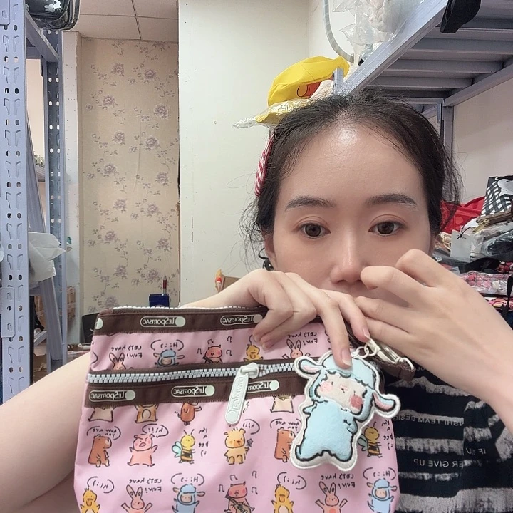 PU箱包收纳箱等物品